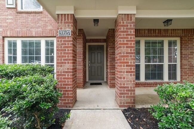 Photo - 20527 Port Bishop Ln