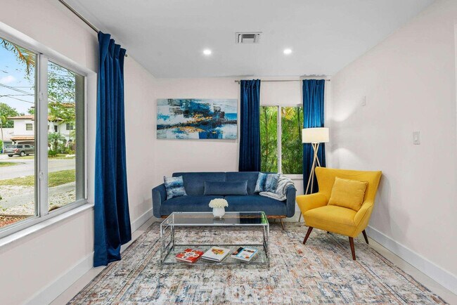 Photo - 44 N Federal Hwy Unit ID1017979P