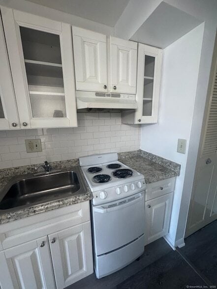 Photo - 169 Birdseye St Unit c2