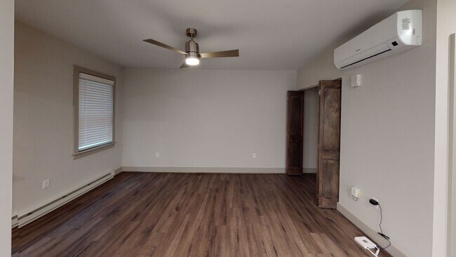 Photo - Priscilla on Pennsylvania