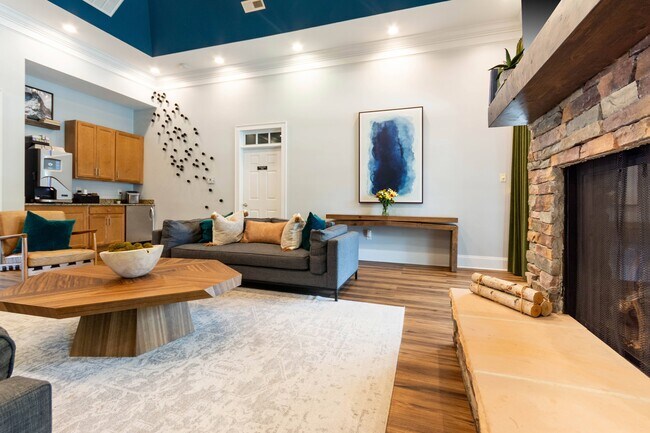 Photo - Hawthorne at Horse Pen Creek