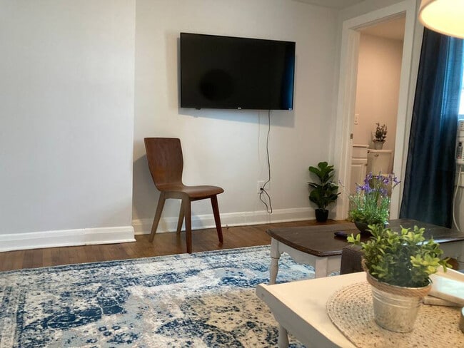 Photo - 905 Hill St Unit ID1397977P