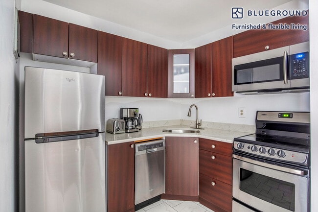 Photo - 220 W 14th St Unit FL2-ID299