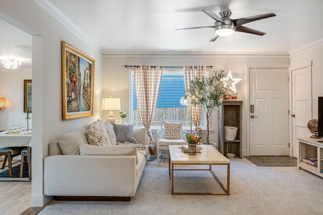 Photo - 4508 33rd Ave W Unit ID1035996P