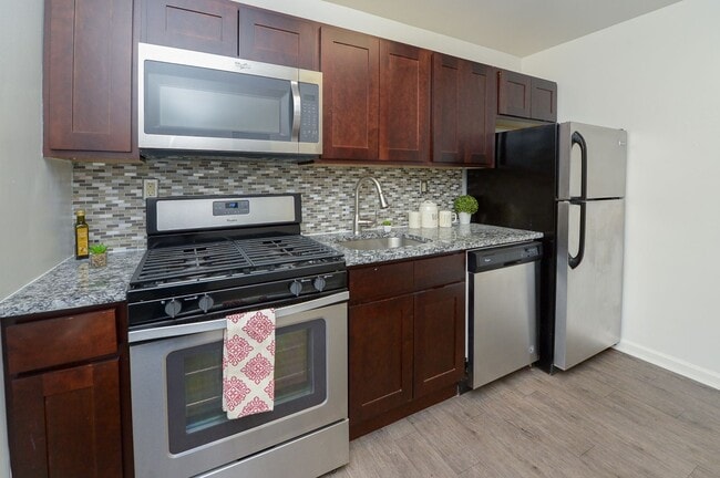 Photo - Duncan Hill Apartment Homes