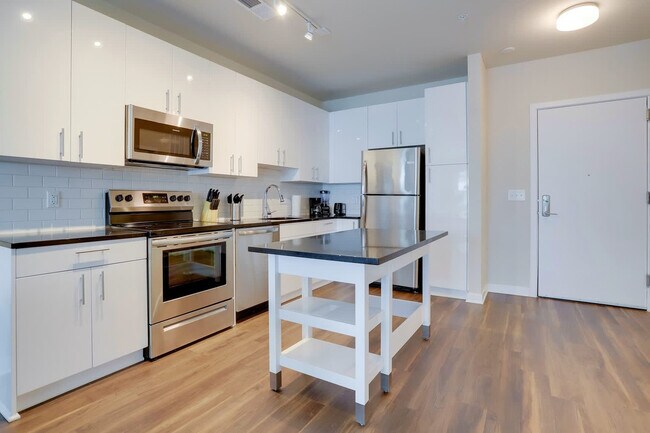 Photo - 2803 Poag St Unit SI FL2-ID1022631P