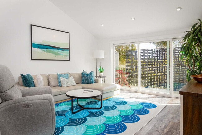 Building Photo - 1823 Milbank Rd Unit ID1292600P