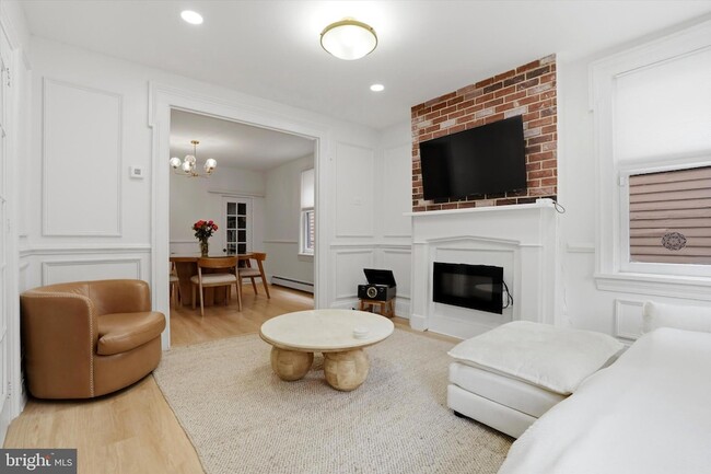 Photo - 132 Jackson St