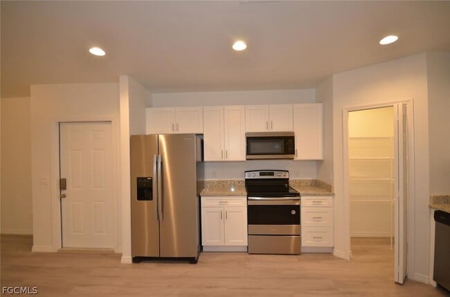 Photo - 2197 Davis Ct