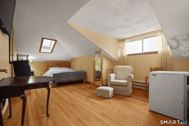 Photo - 45 W North St