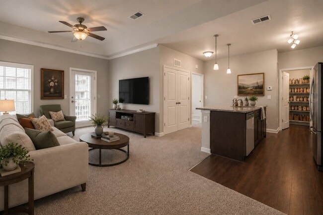 Photo - Creekside at Greenlawn Apartment Homes