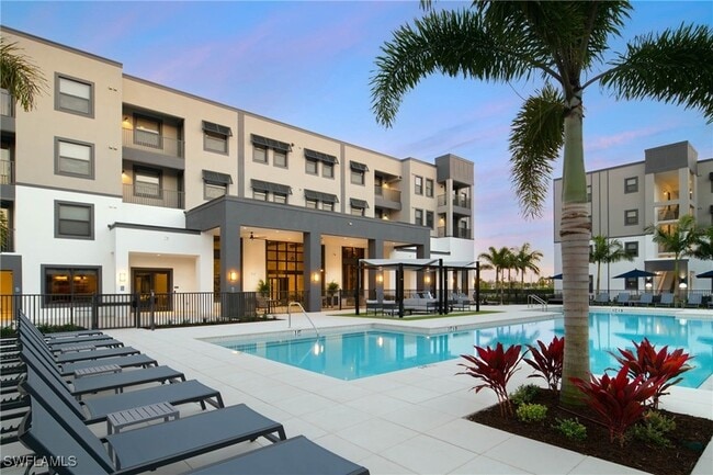 Photo - 3260 Stockton St Unit S1