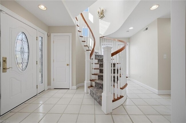 Photo - 508 Virginia Dare Dr