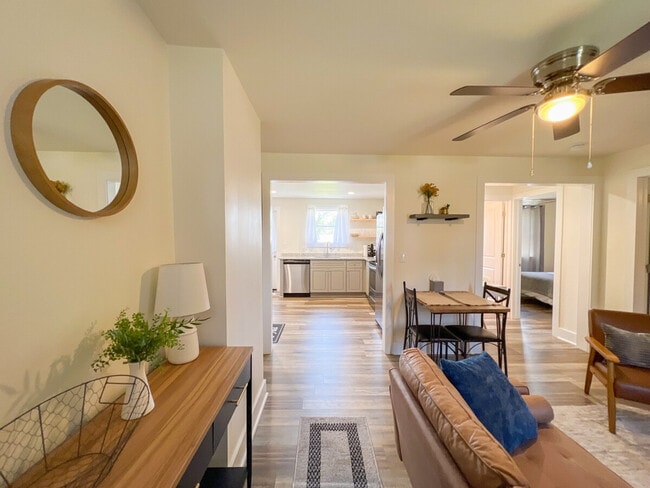 Photo - 401 Cedar Lane Rd Unit SI ID1234794P