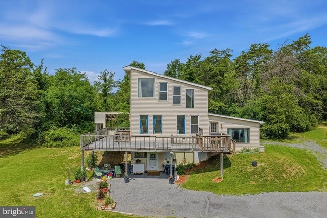 Photo - 856 Spriggs Rd
