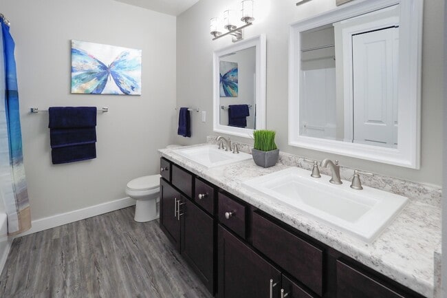 Photo - 6639 Mill Creek Dr Unit B