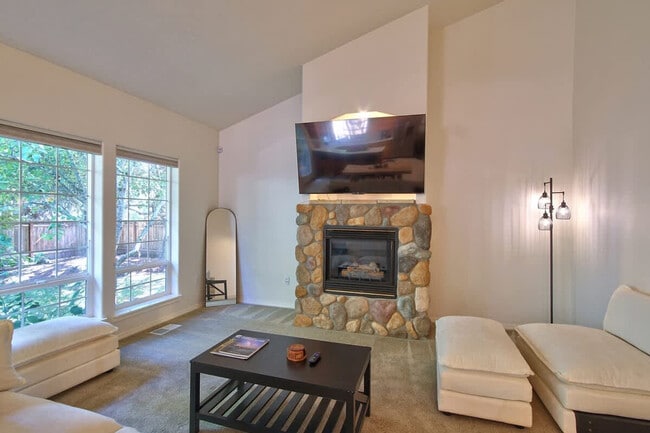 Photo - 2372 NW Meadows Dr Unit SI ID1550268P