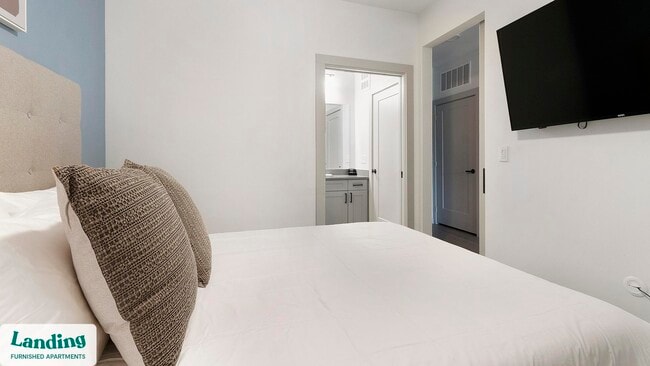 Photo - 1148 N Main St Unit 233