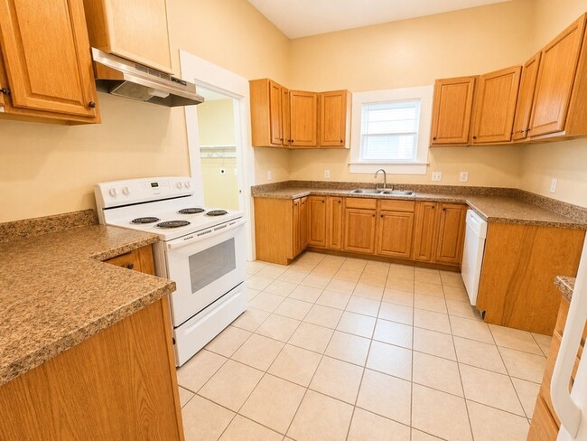 Photo - 3307 Avenue R