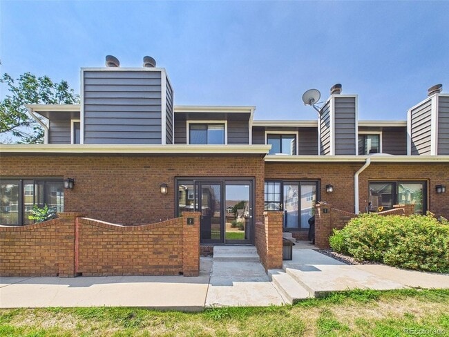 Building Photo - 11555 W 70th Pl