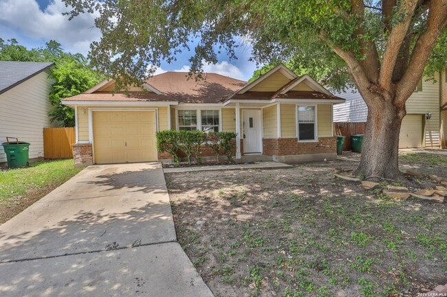 Building Photo - 1815 Big Rock Dr