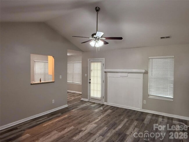 Photo - 6617 Cedar Cliff Dr
