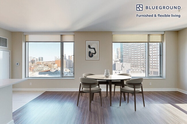 Photo - 77 Exeter St Unit FL13-ID4582A