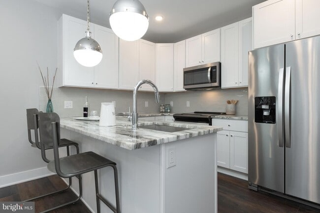 Photo - 45 W Haines St Unit 304