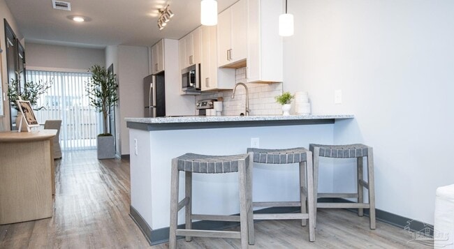 Photo - 8573 Myslak Wy