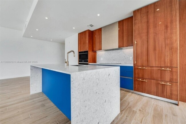 Photo - 2678 Tigertail Ave Unit 1501