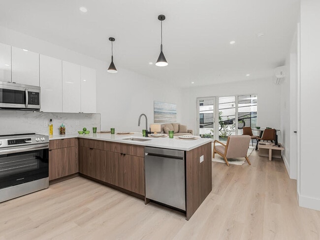 1 Bed - 19 Livingston St