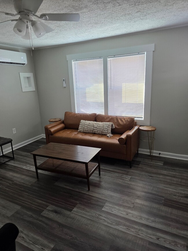 Photo - 128 Forest St Unit SI ID1234774P