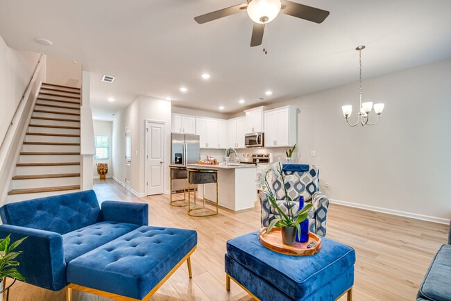 Photo - 4252 Notting Hill Dr SW Unit SI ID1580225P