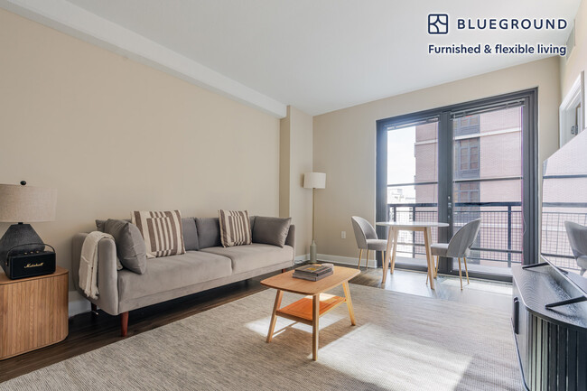 Building Photo - 443 New York Ave NW Unit FL6-ID1068