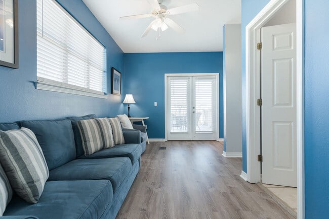 Building Photo - 77 Mark St Unit ID1285935P