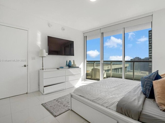 Photo - 481 Brickell Ave Unit SI ID1520362P