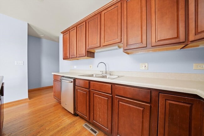 Photo - 6220 S Kenwood Ave Unit 2N