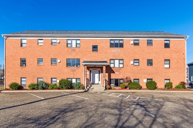 Building Photo - Seymour Apartments