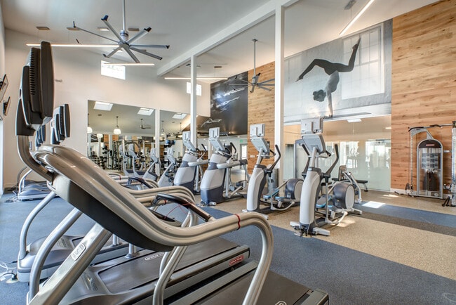 Building Photo - Stoneridge Apartments