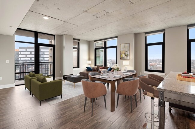 Photo - Aertson Midtown