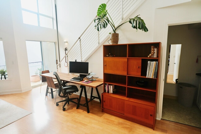 Photo - 670 5th St Unit ID1328937P