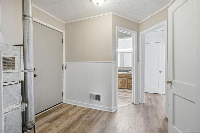 Photo - 925 Leland St