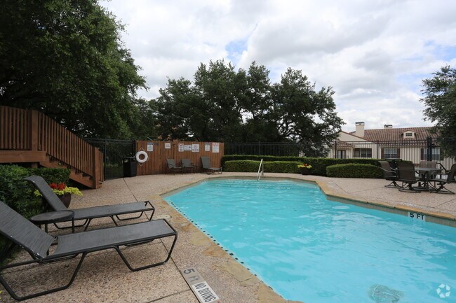 Pool - Oxford at Sonterra