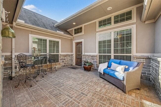 Photo - 21331 Winding Path Way