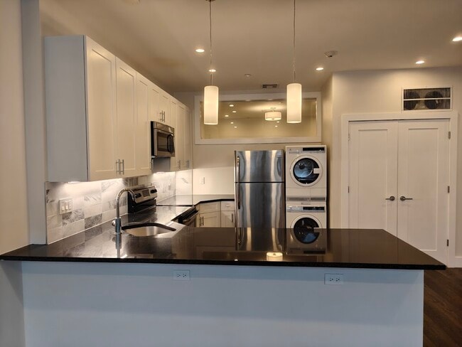 1BD - 20 Park Residences