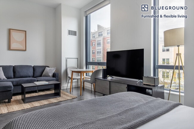 Photo - 10 New St Unit FL2-ID1053