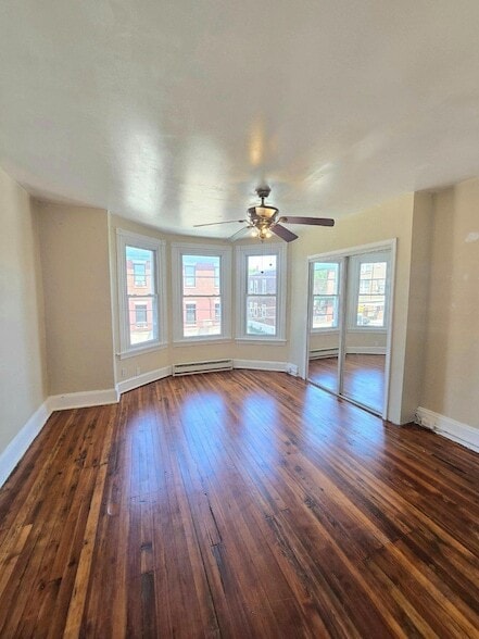 Building Photo - 106 S 55th St