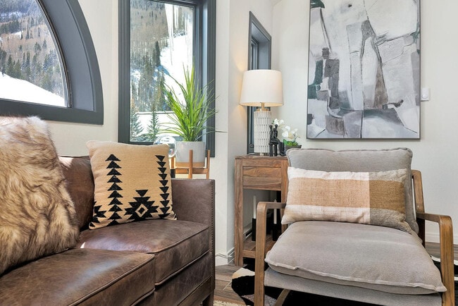 Photo - 280 Mahoney Dr Unit ID1324987P