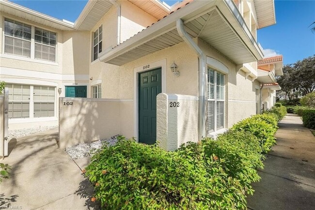 Photo - 4970 Deerfield Way Unit 202