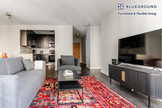 Photo - 77 W Huron St Unit FL21-ID1218